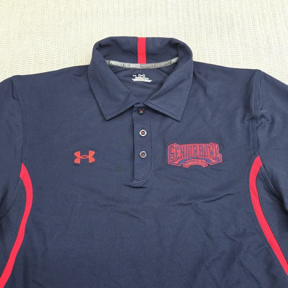 Under Armour size medium